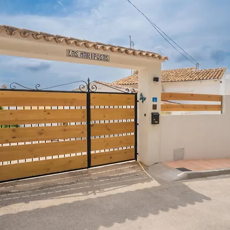 Mariposas Villa *